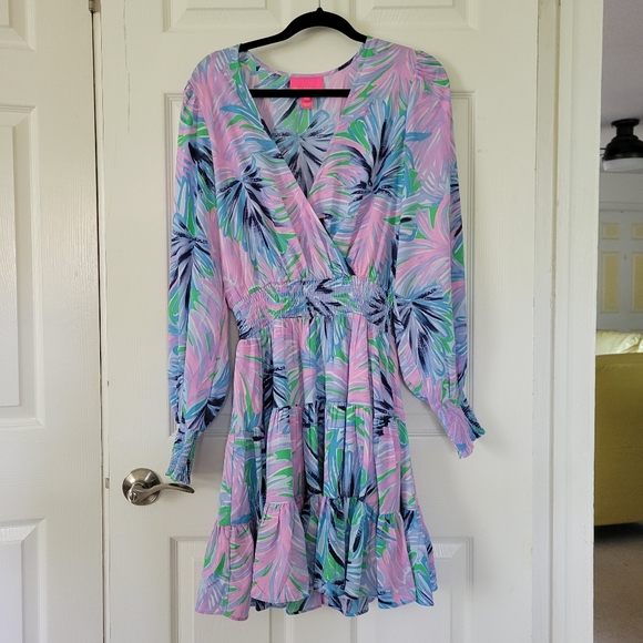 Lilly Pulitzer Dresses & Skirts - Lilly Pulitzer Heline Tropical Print Minidress